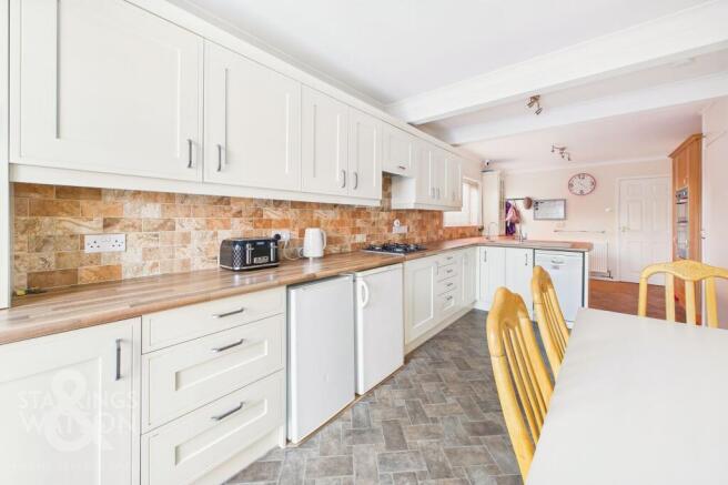 3 bedroom detached bungalow for sale in Victoria Road, Diss, IP22