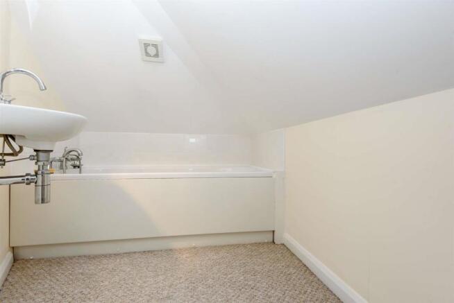 8453442-interior17-800.jpg