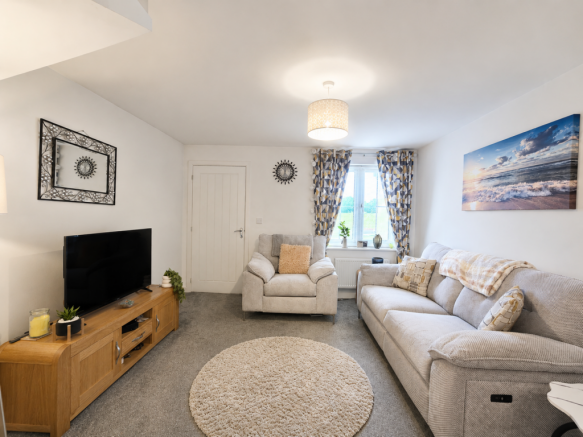 Tawcroft Way, Barnstaple, Devon, EX31 3UE photo 4