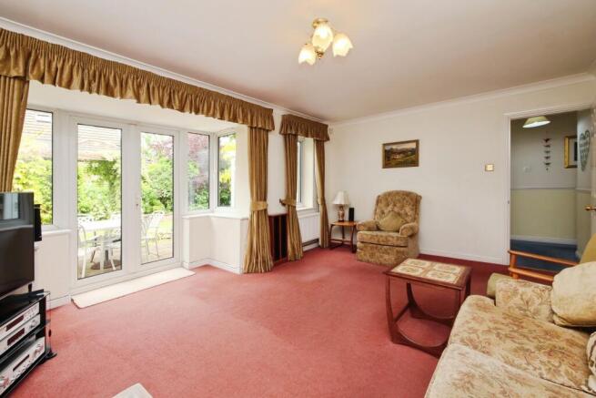 4 bed Detached for sale Image 6