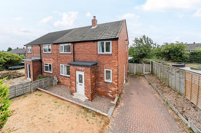 3 bed Semi-Detached for sale Image 11
