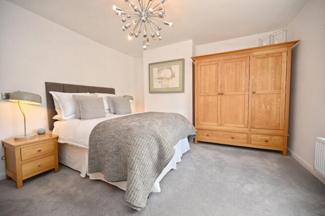 3 bed Terraced for sale Image 12