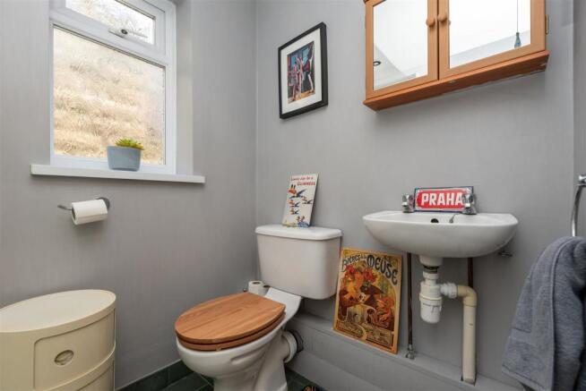 Bathroom/w.c.
