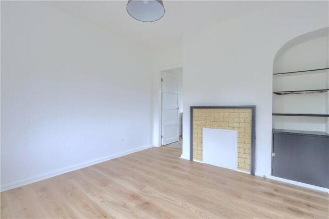 3 bed Semi-Detached for sale Image 6