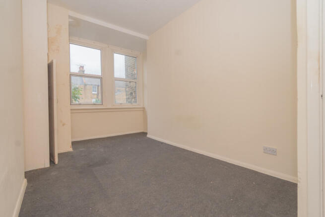 general Flat 3, 19 N