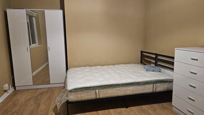 hawthorn-avenue-co4-3jp-995166