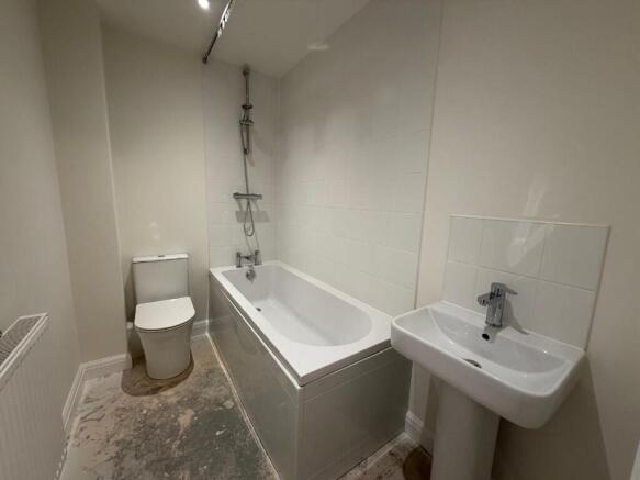 2 bed Semi-Detached for sale Image 10