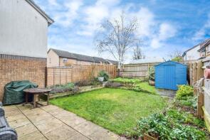 5, Strathmore Close, Carterton OX18 1FB