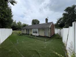 13, Queensway, Radlett WD7 9DQ
