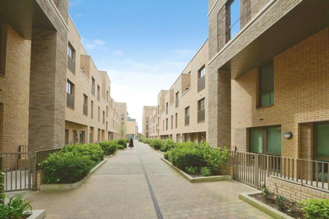 1-bed flat on 9 Carrack Mews, London, E16, £320,000