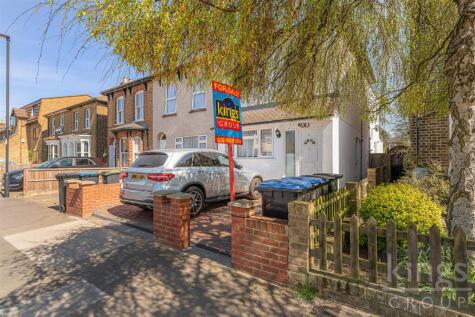 Mandeville Road, Enfield