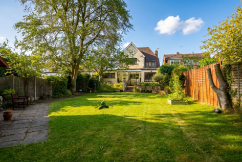 Tanworth Lane, Shirley