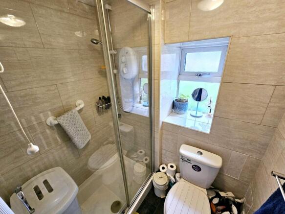 2 bed Semi-Detached for sale Image 10