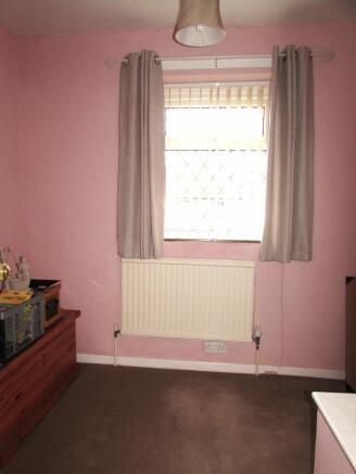 Photograph 11