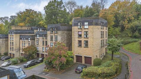 Chapel Fields, Charterhouse Road, Godalming, Surrey, GU7