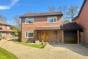 31, Clarendon Park, Lymington SO41 8AX