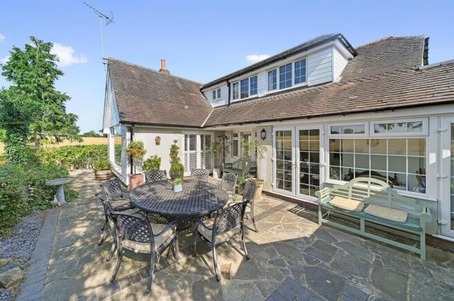 Mountnessing Road, Billericay photo 4