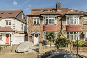 125, Wavertree Road, London SW2 3SN