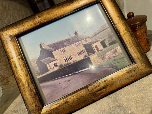 3 bed Barn Conversion for sale Image 10