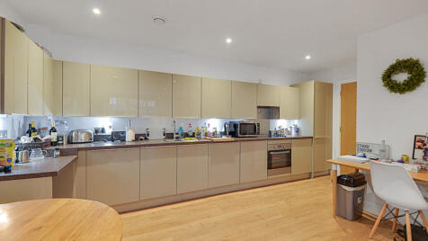 27 Violet Road, London, London E3 3XE, London, E3 3XE