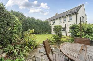 1, Troon Moor, Camborne TR14 9EX
