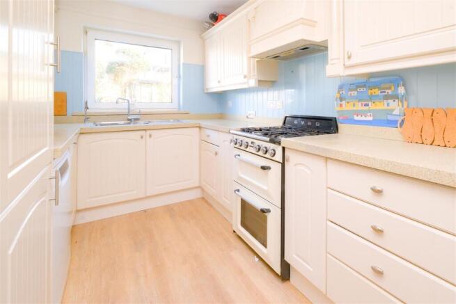 Parry 34 Whitsand Bay View Portwrinkle-16.jpg