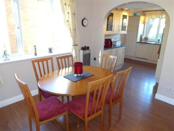 breakfast room