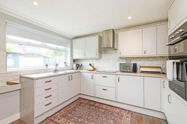 2 bed Semi-Detached for sale Image 7