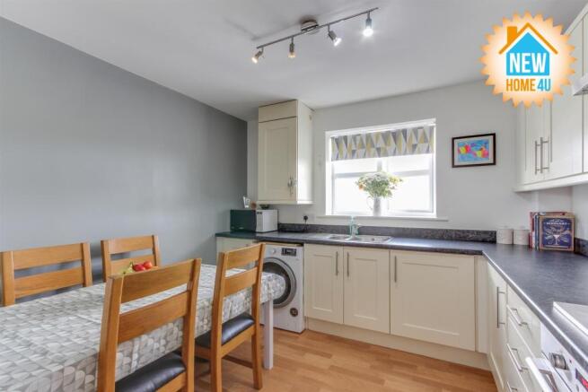 KITCHEN: