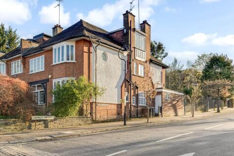 Cholmeley Park, Highgate Village, N6