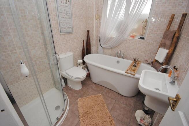 Bathroom / WC