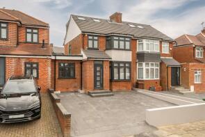 89, Bromefield, Stanmore HA7 1AG