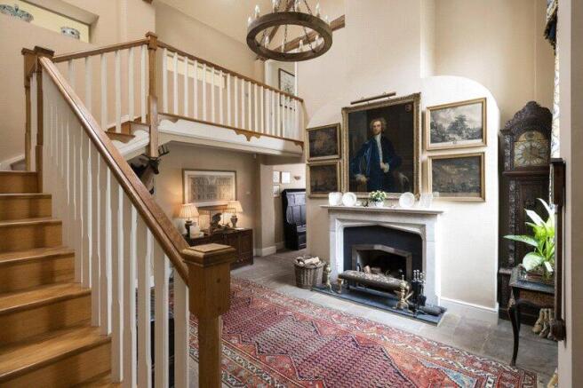 5 bed Barn Conversion for sale Image 8