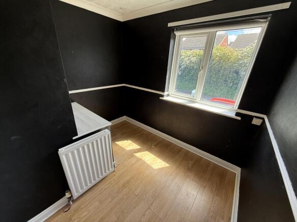 3 bed Semi-Detached for sale Image 12