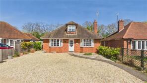 Briarcombe, Grosvenor Road, Chobham, Woking GU24 8DZ