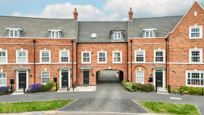 27, Blackthorn Circus, Tamworth B79 0FY