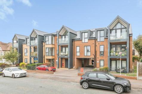 Grosvenor Road, Westcliff-on-Sea, Essex, SS0