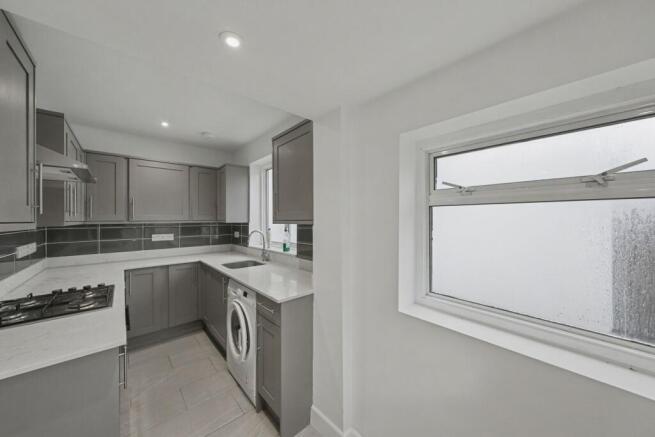 14 Glasbrook Avenue, Twickenham, TW2 6AH