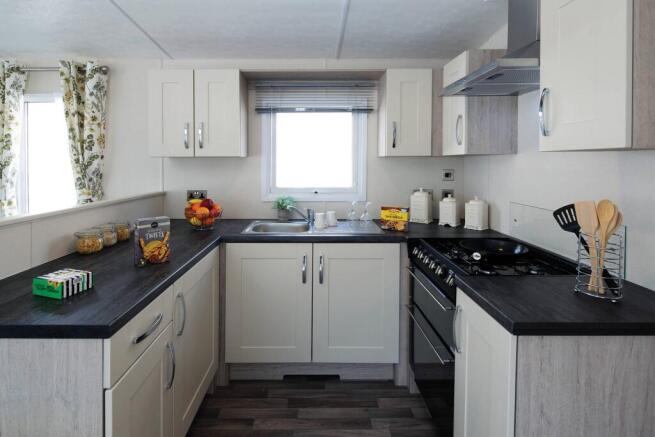 2 bed Caravan for sale Image 9