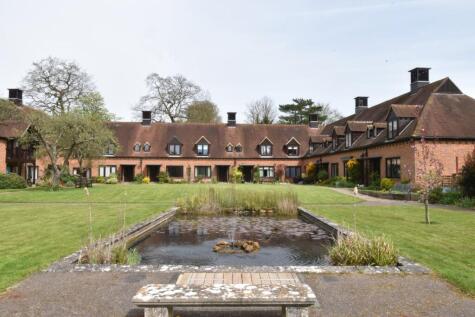 Atwater Court, Lenham, ME17