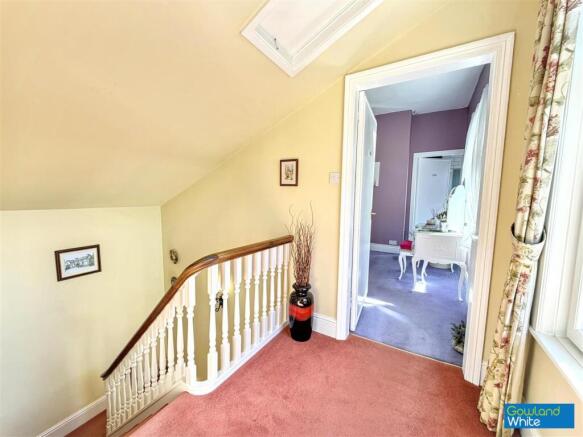 2 bed Detached for sale Image 9