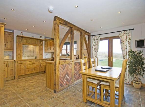 Kitchen/Breakfast
