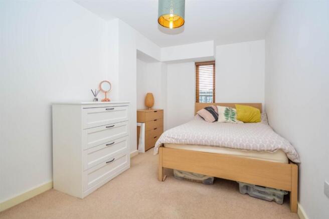 1 bed Apartment for sale Image 4