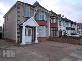 33, Sandhurst Drive, Seven Kings, Ilford IG3 9DB