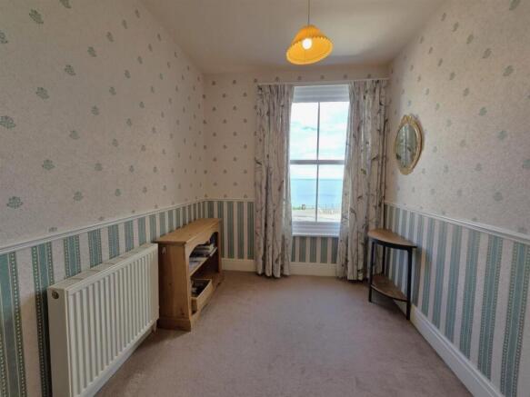 2 bed Apartment for sale Image 11