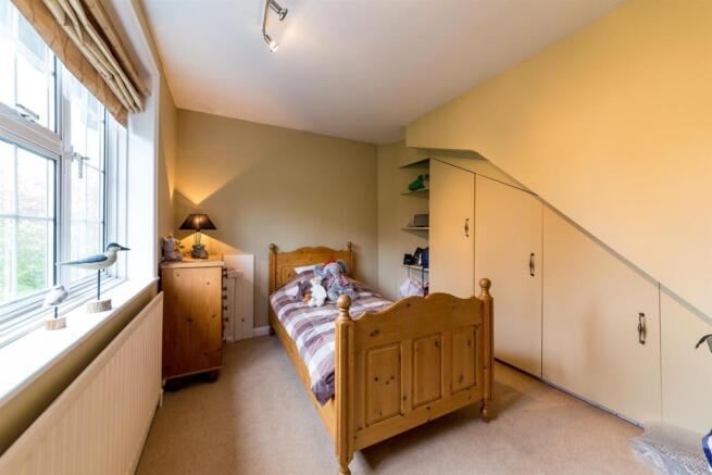 5 Bedford Road (14 o