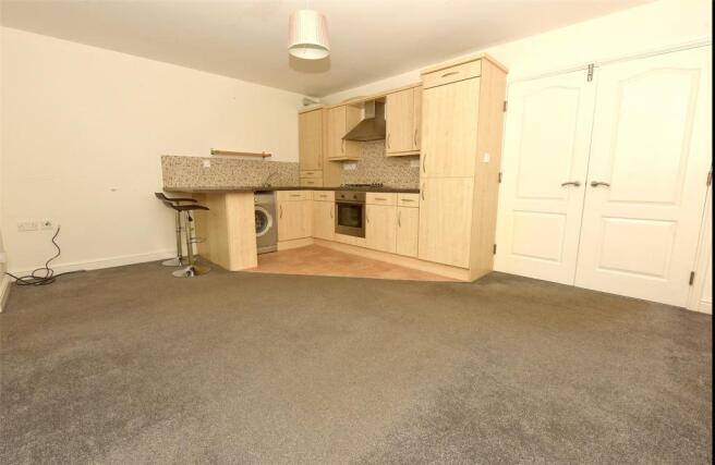flat 1, 133a beech road 2.jpg