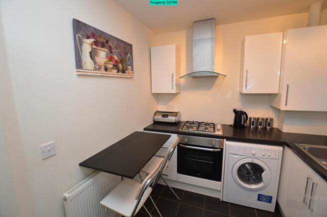 1 bed Flat to rent Image 5