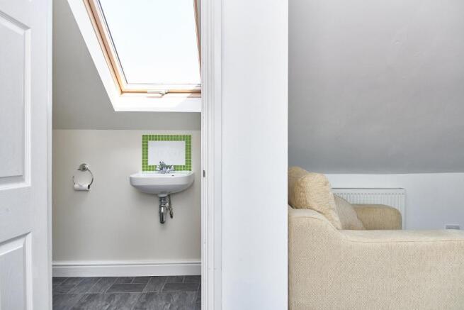 Room 1 en-suite