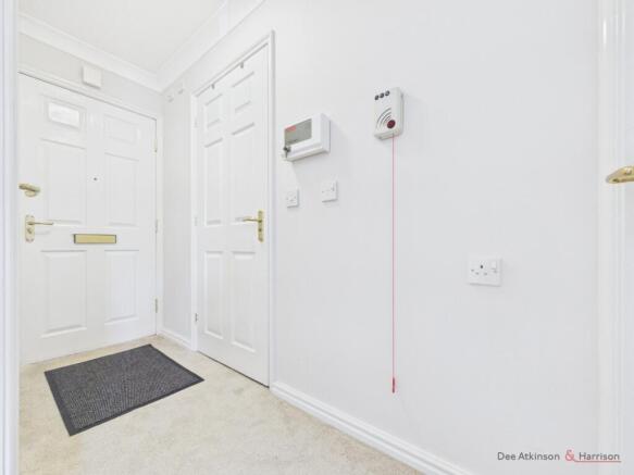 1 bed Sheltered Housing for sale Image 11